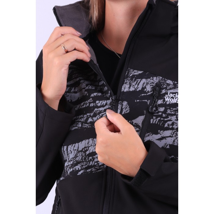 Женская ветровка WINDSTOPPER Jack Wolfskin 8011 Черная